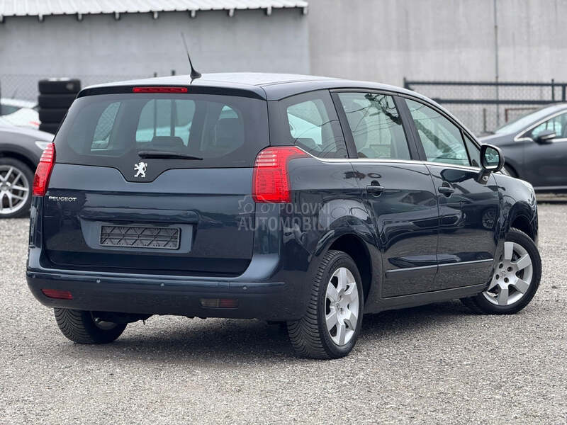 Peugeot 5008 2.0 HDI ALLURE CH