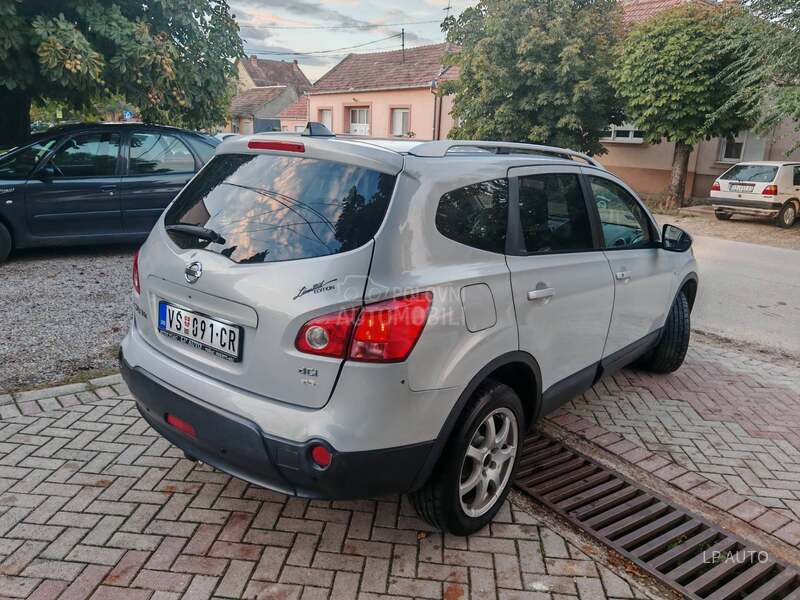 Nissan Qashqai + 2 2.0 dCi