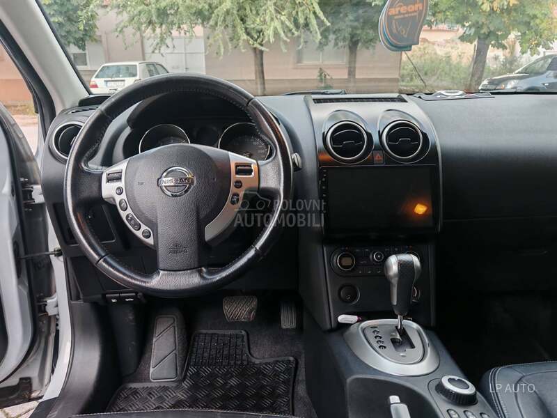 Nissan Qashqai + 2 2.0 dCi
