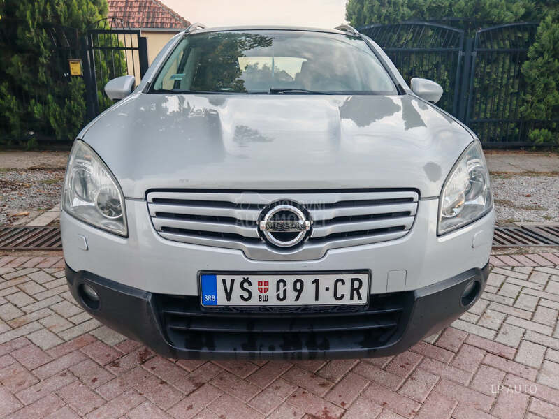 Nissan Qashqai + 2 2.0 dCi