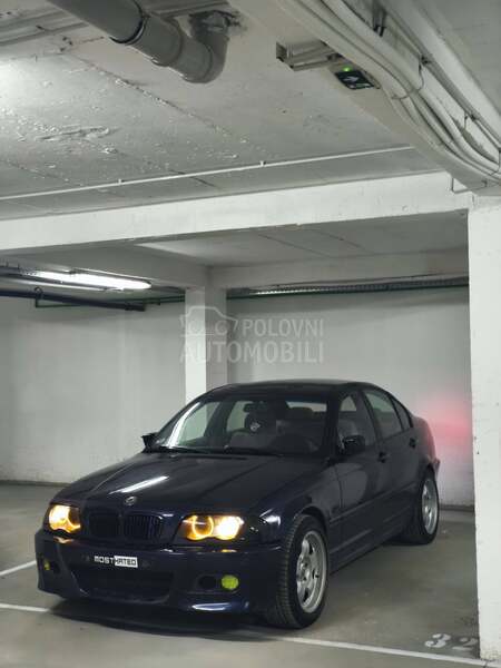BMW 318 