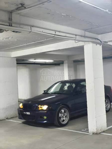 BMW 318 