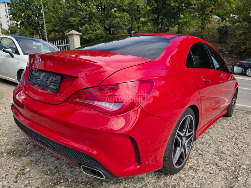 Mercedes Benz CLA 200 AMG