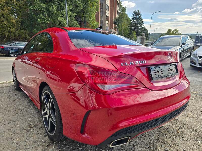 Mercedes Benz CLA 200 AMG