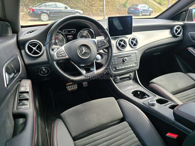 Mercedes Benz CLA 200 AMG