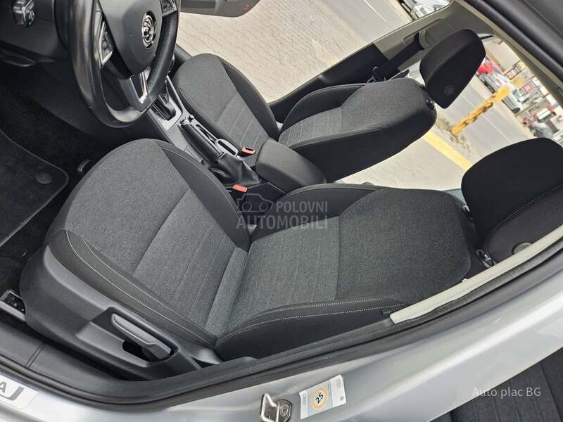 Škoda Octavia 2.0tdi SOLEIL/DSG