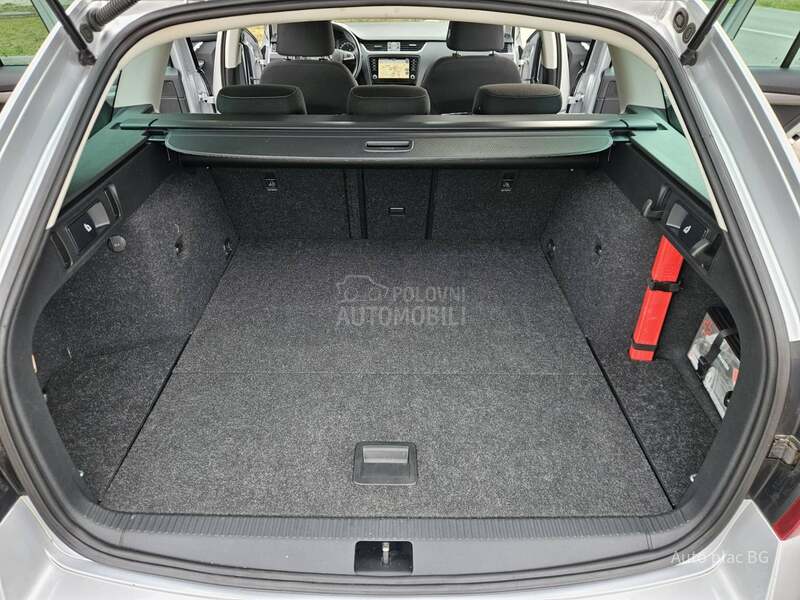Škoda Octavia 2.0tdi SOLEIL/DSG