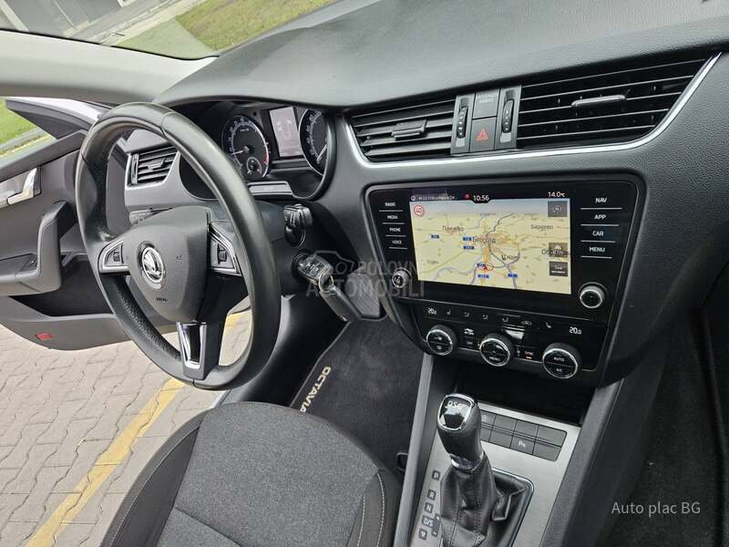 Škoda Octavia 2.0tdi SOLEIL/DSG