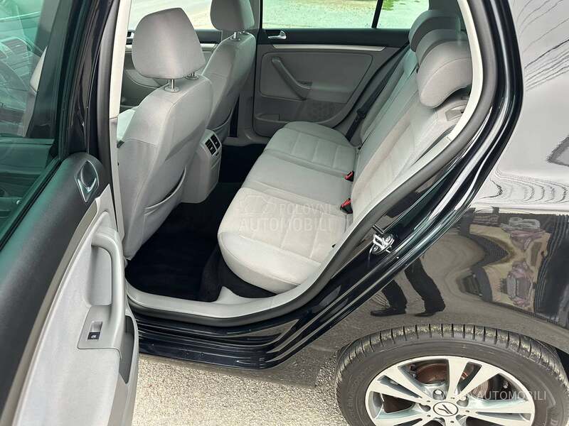Volkswagen Golf 5 1.9 TDI BAS DOBAR