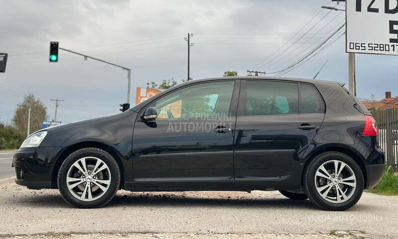 Volkswagen Golf 5 1.9 TDI BAS DOBAR