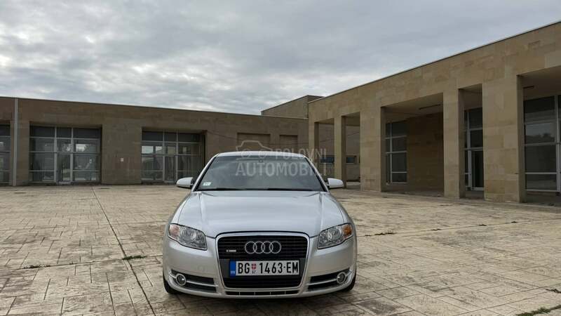 Audi A4 2.0tdi 3xSLINE NAV