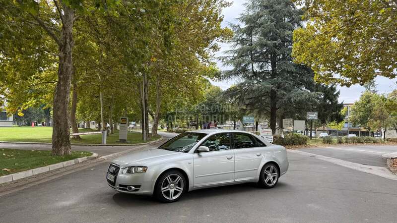 Audi A4 2.0tdi 3xSLINE NAV