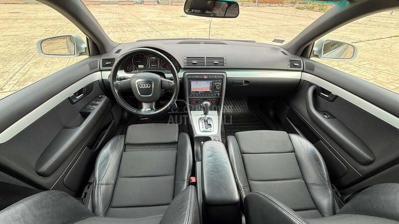 Audi A4 2.0tdi 3xSLINE NAV