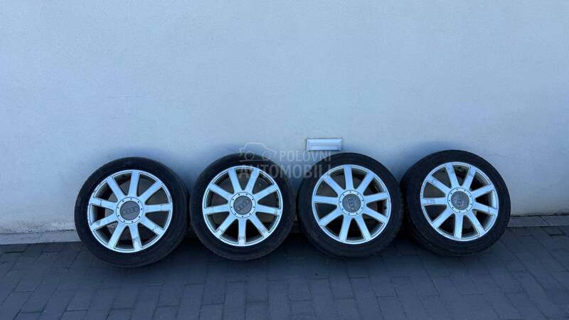 Audi A4 2.0tdi 3xSLINE NAV