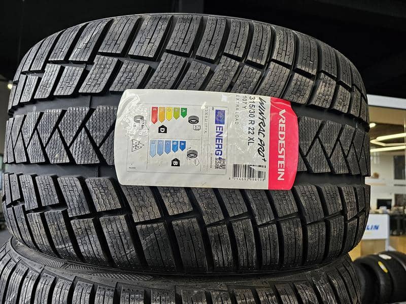 Vredestein 315/30 R22 Zimska