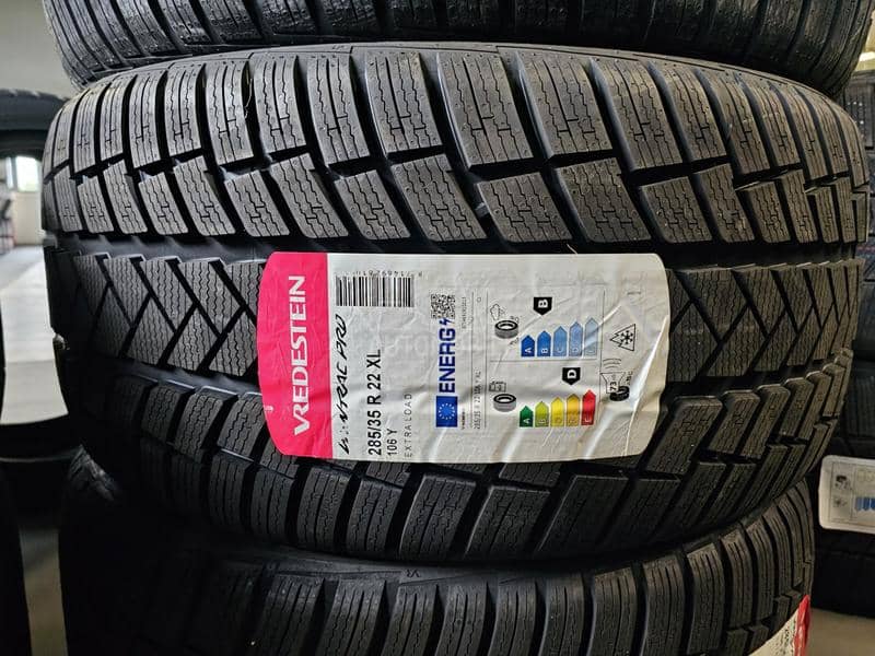 Vredestein 315/30 R22 Zimska