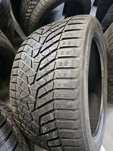 Yokohama 315/35 R20 Zimska