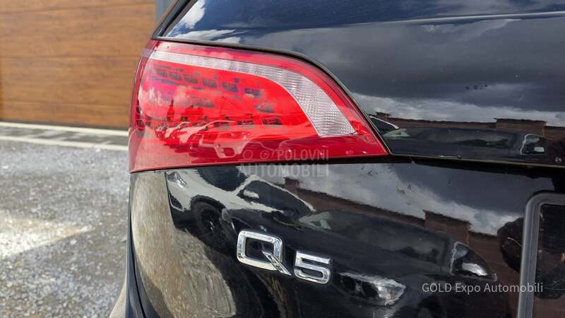Audi Q5 3.0 TDi S-TRONIC FUL