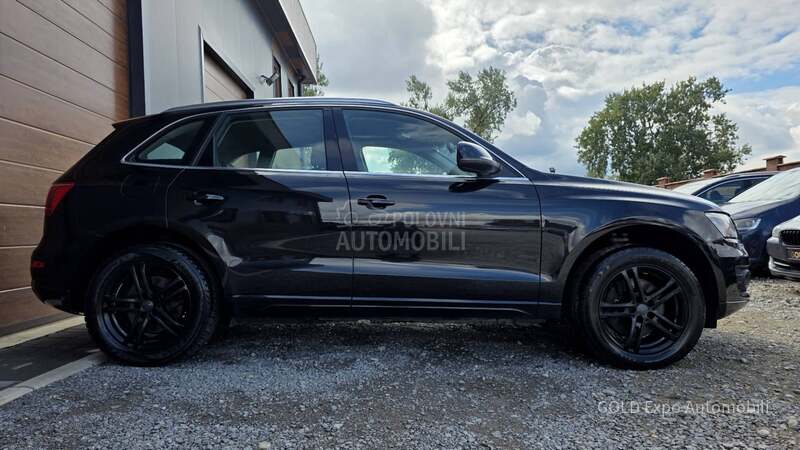 Audi Q5 3.0 TDi S-TRONIC FUL