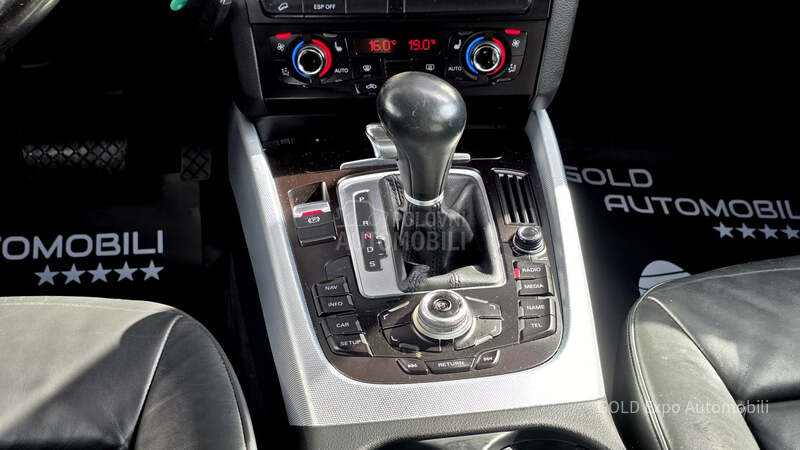Audi Q5 3.0 TDi S-TRONIC FUL