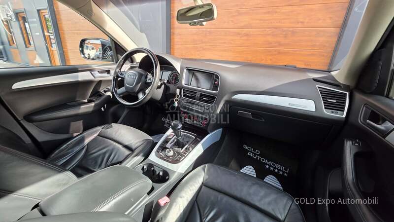 Audi Q5 3.0 TDi S-TRONIC FUL