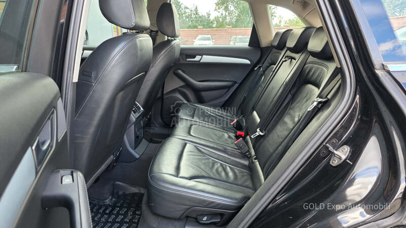 Audi Q5 3.0 TDi S-TRONIC FUL