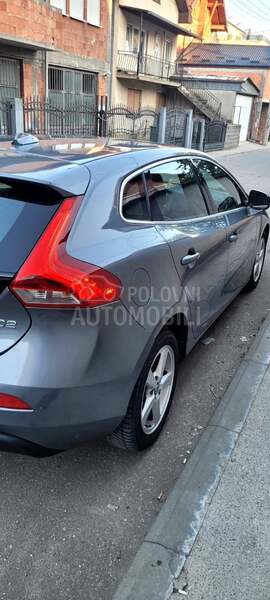 Volvo V40 NOVO