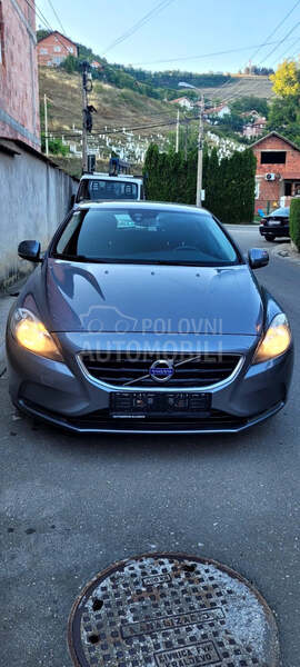 Volvo V40 NOVO