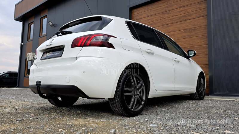 Peugeot 308 1.5 BlueHDi ALLURE