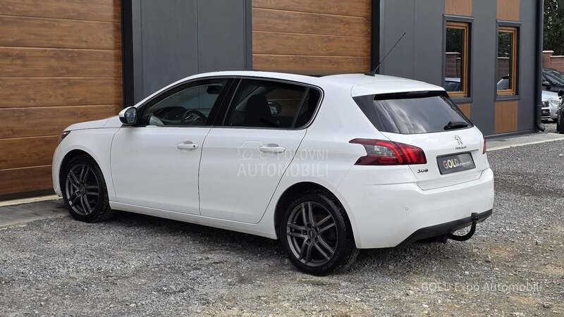 Peugeot 308 1.5 BlueHDi ALLURE