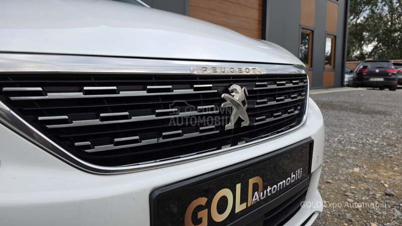Peugeot 308 1.5 BlueHDi ALLURE