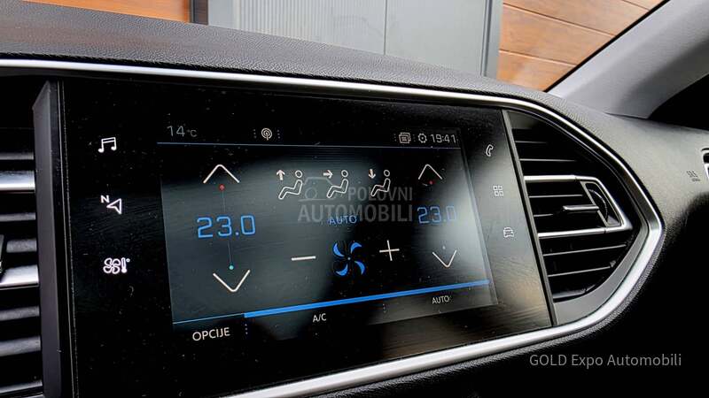 Peugeot 308 1.5 BlueHDi ALLURE