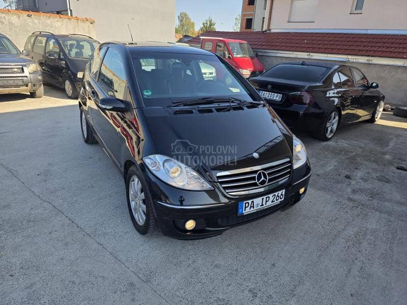 Mercedes Benz A 200 NOVO kess