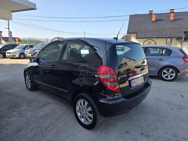 Mercedes Benz A 200 NOVO kess
