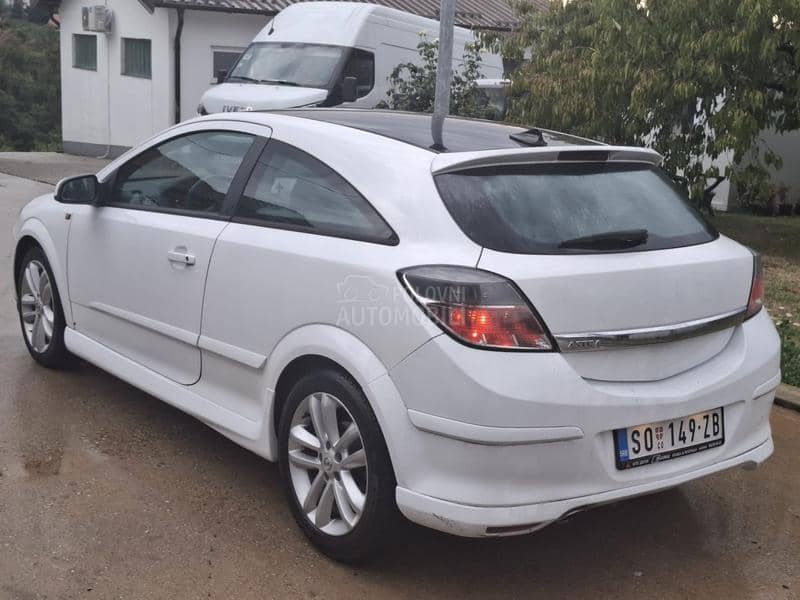 Opel Astra H GTC samo kess
