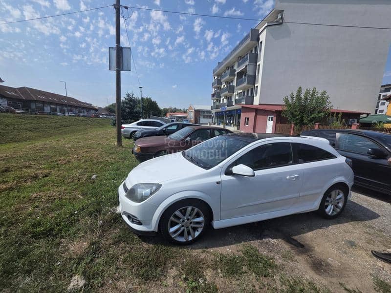 Opel Astra H GTC samo kess