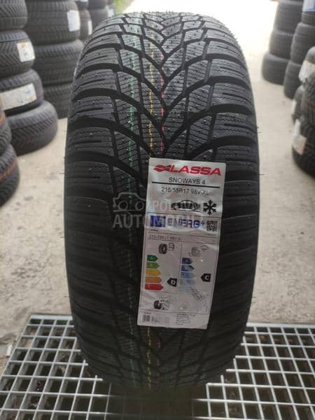 Lassa 215/55 R17 Zimska