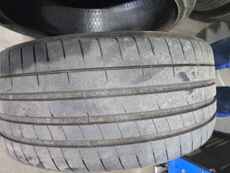 Goodyear 255/35 R21 Letnja