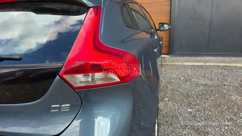Volvo V40 1.6 D2 OCEAN BLUE