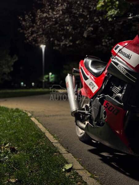 Kawasaki GPZ500S