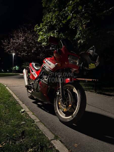 Kawasaki GPZ500S
