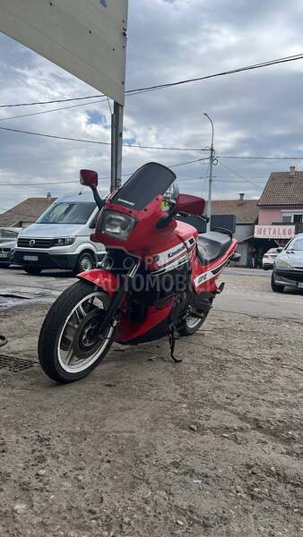 Kawasaki GPZ500S