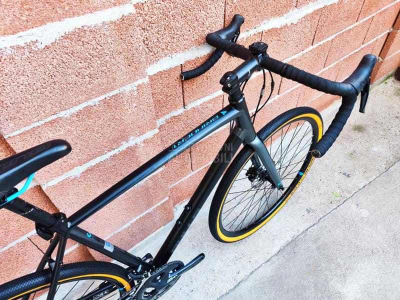 Bulls Grinder Gravel 2x9 Sora