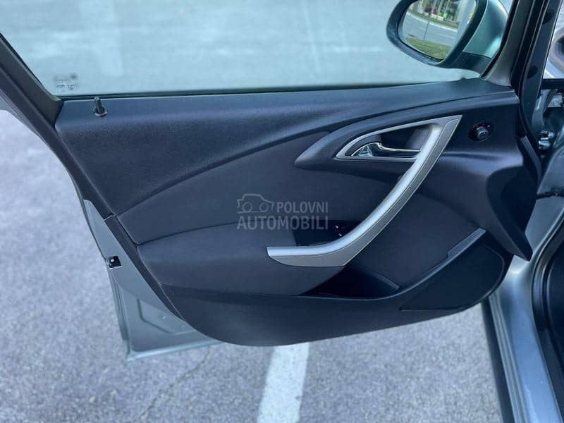 Opel Astra J 1.7cdti