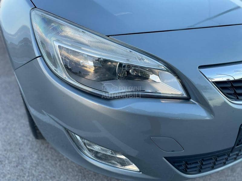 Opel Astra J 1.7cdti