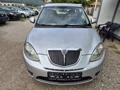 Lancia Ypsilon 1.2/8V/