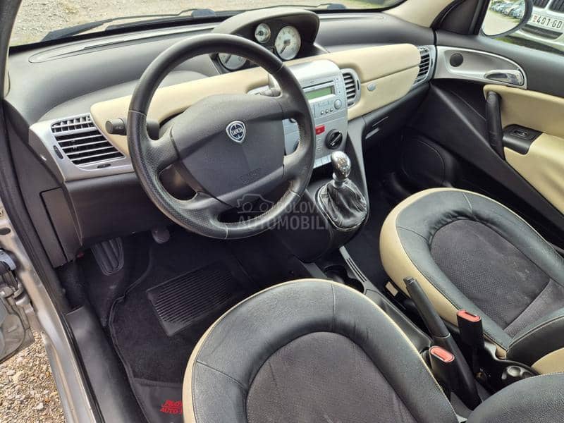 Lancia Ypsilon 1.2/8V/ Lancia Ypsilon 1.2/8V/