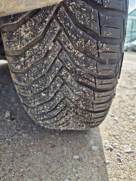 Lancia Ypsilon 1.2/8V/ Lancia Ypsilon 1.2/8V/