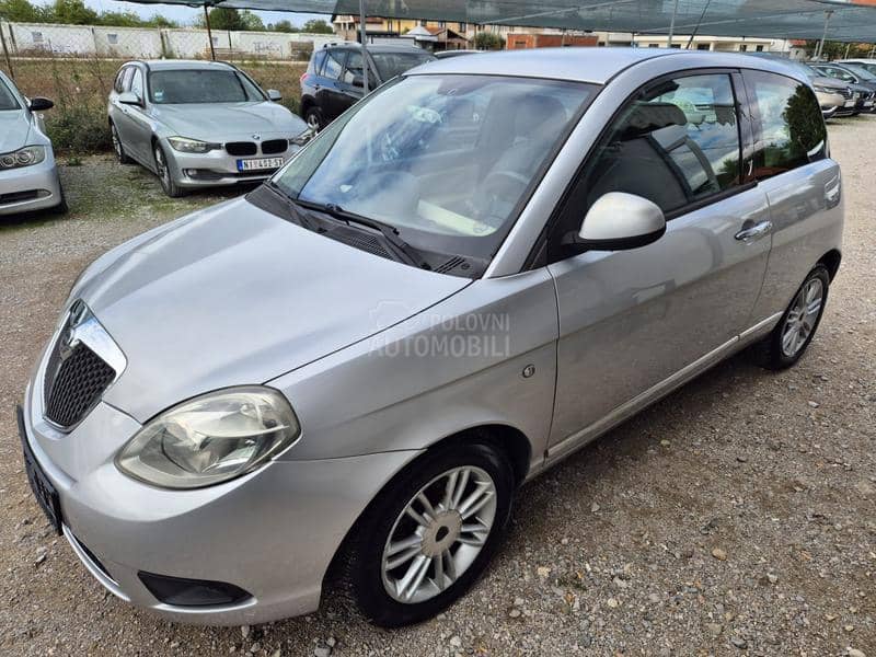 Lancia Ypsilon 1.2/8V/ Lancia Ypsilon 1.2/8V/