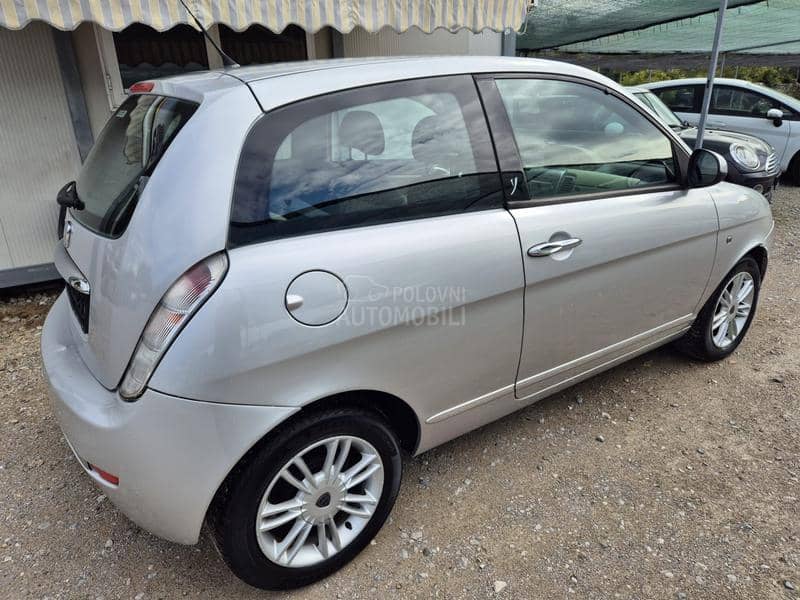 Lancia Ypsilon 1.2/8V/ Lancia Ypsilon 1.2/8V/